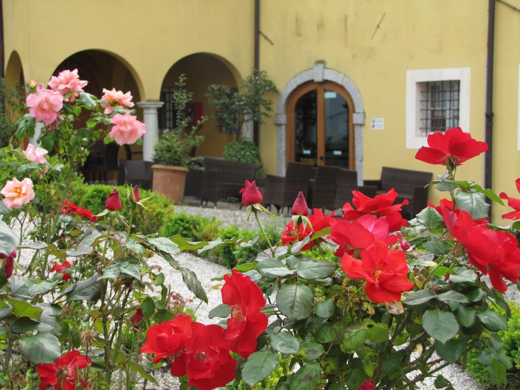 Grand Hotel Entourage - Palazzo Strassoldo Gorizia Exterior foto