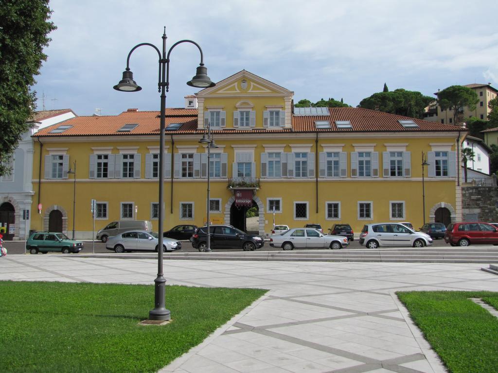 Grand Hotel Entourage - Palazzo Strassoldo Gorizia Exterior foto